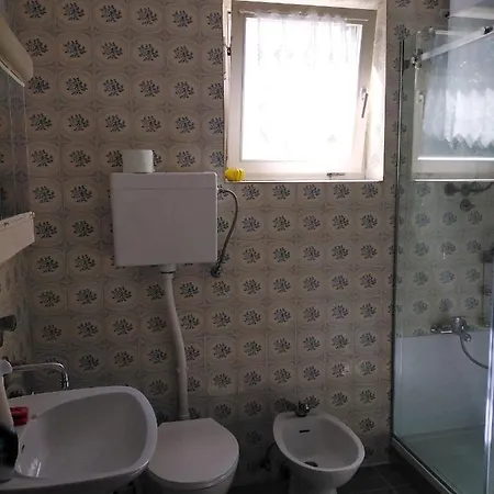 Apartment Pineta 1817 *